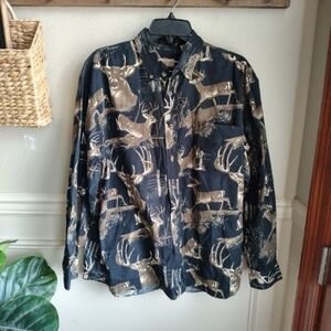 Rugged Earth Outfitters Buck Deer Long Sleeve Button Up Shirt Men L Camo Hunting